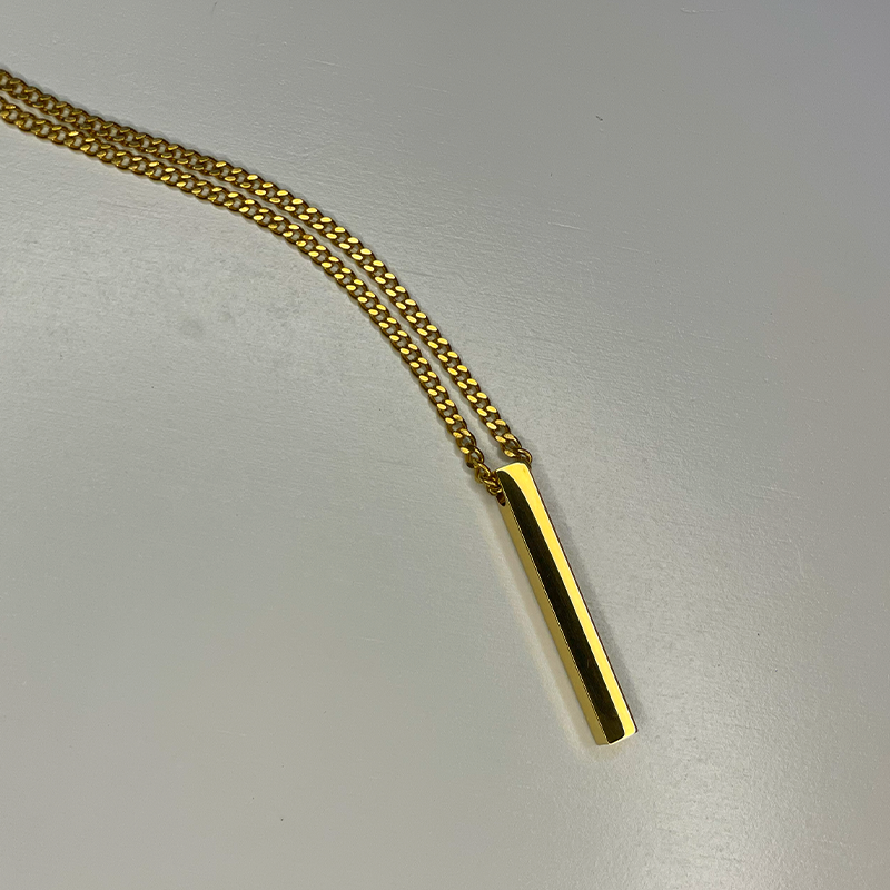 Classic necklace with rectangle pendent for unisex thumbnail 3